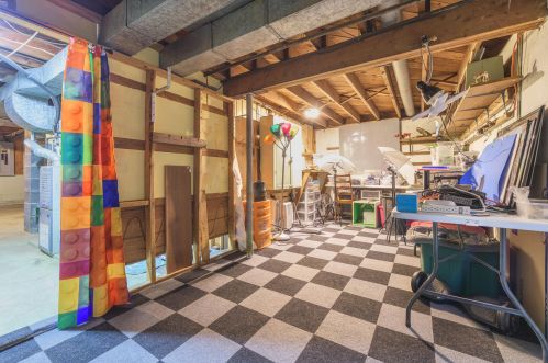 668 Melrose St, Plainwell MI 49080-2207 exterior