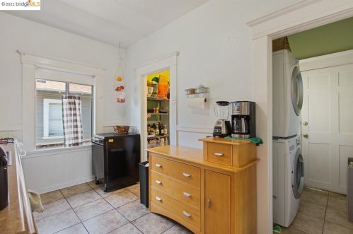 1529 Tyler St, Berkeley CA 94703-2315 exterior