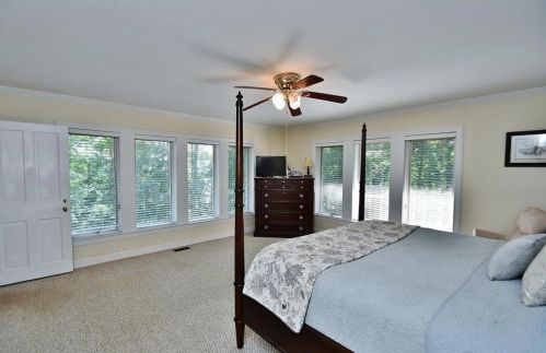 2724 Northlake Rd, Gainesville GA 30506-1835 exterior