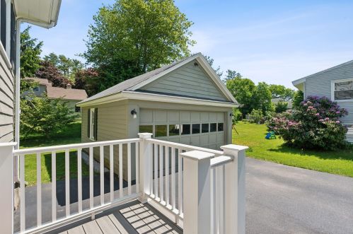 33 Massachusetts Ave, Portland ME  04106-6021 exterior