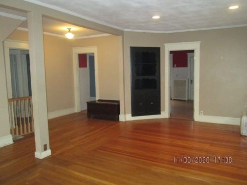 24 Henry Harris St, Chicopee MA 01020 exterior