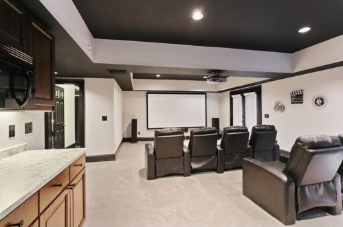 1121 Francis St, Atlanta GA 30344-2313 exterior