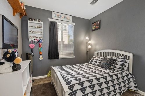 20101 Sedona Dr, Riverside CA 92509-0434 exterior