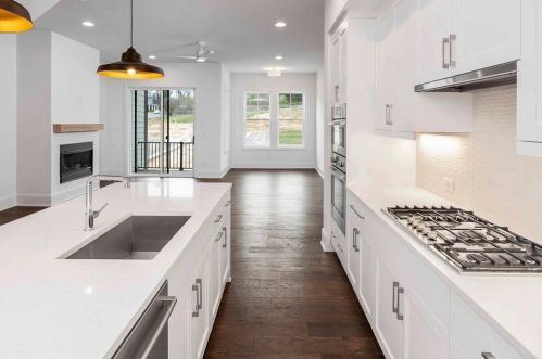 1038 Culpepper St, Atlanta, GA 30318-4104