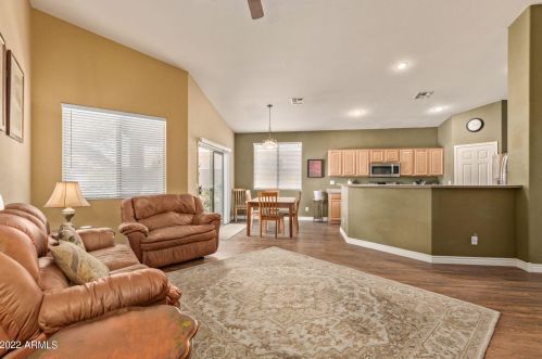 2892 Indian Wl Pl, Chandler AZ 85249-4915 exterior