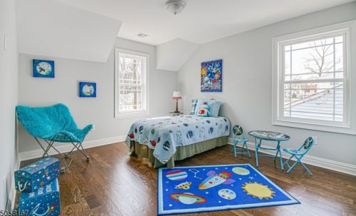 20 Linda Ln, Clark NJ  07066-2631 exterior