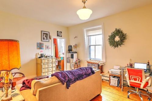 78 Hudson St, Providence RI 02909-2016 exterior