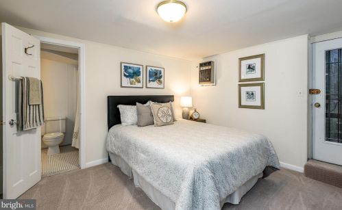 1014 Massachusetts Ave, Washington DC 20005-4646 exterior