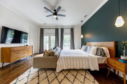 62 Montgomery St, Atlanta GA  30307-2844 exterior