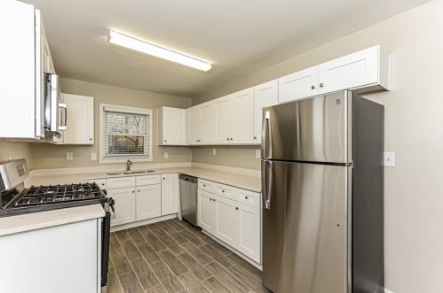 2703 Larkspur Dr, Atlanta GA 30316-4322 exterior