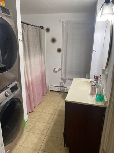 18 Falmouth St, Worcester MA 01607-1313 exterior