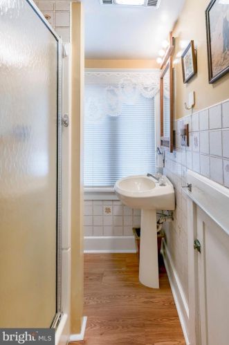 15 Spencer Ave, Lancaster PA 17603-4958 exterior