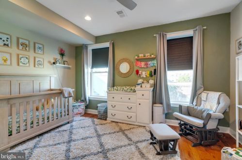 1936 Cumberland St, Philadelphia PA 19125-0037 exterior