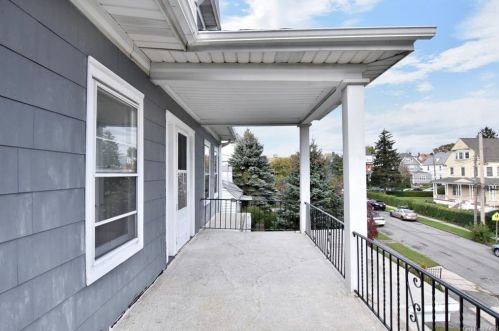 132 Rich Ave, Mount Vernon NY 10550-1511 exterior