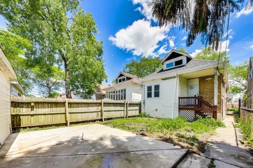 8538 Paulina St, Chicago IL  60620-4778 exterior