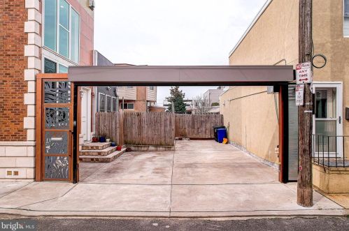 439 Belgrade St, Philadelphia PA 19134 exterior