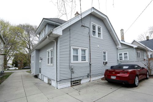 5610 Martin Dr, Milwaukee WI 53208-2534 exterior