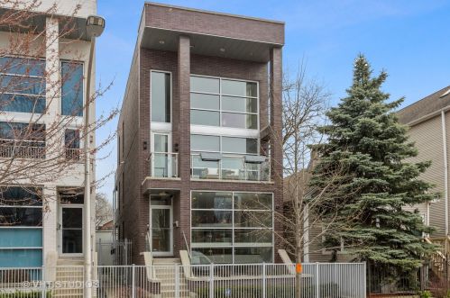 1709 Rockwell St, Chicago, IL 60647-5219