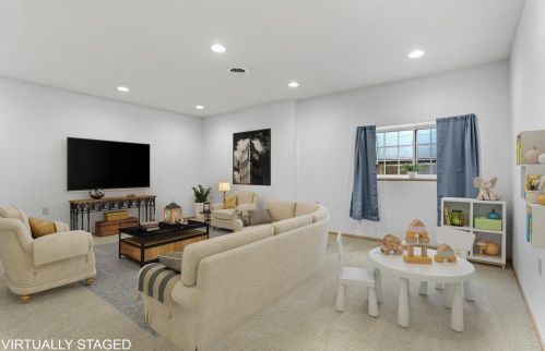 4025 Maple Grove Dr, Madison WI  53719-5906 exterior