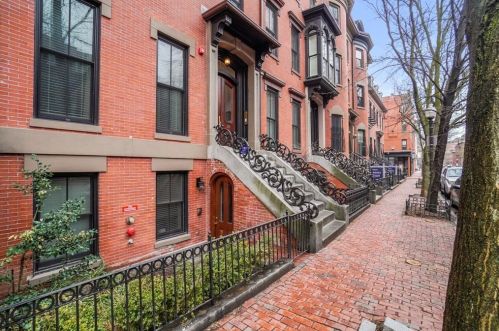 25 Worcester St, Boston MA exterior