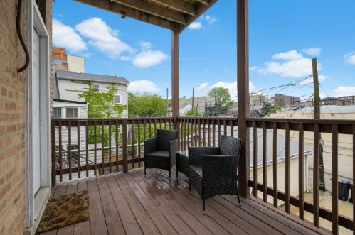 2357 Ohio St, Chicago IL 60624-1443 exterior