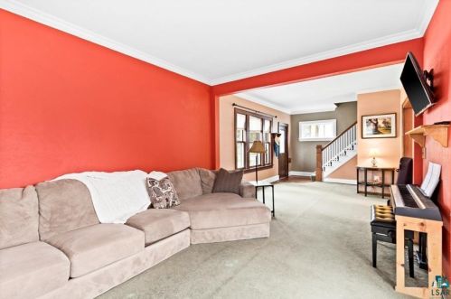 44 Faribault St, Duluth MN 55803-1733 exterior