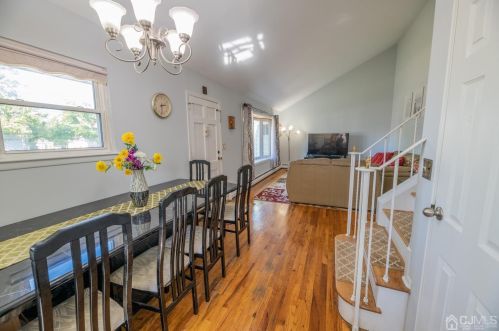 15 Sims Rd, Edison NJ 08817-3034 exterior