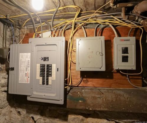 145 Lincoln Ave, Mount Vernon NY 10550-1241 exterior