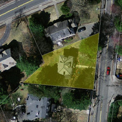 619 Chestnut St, Newton MA 02468-1605 aerial view