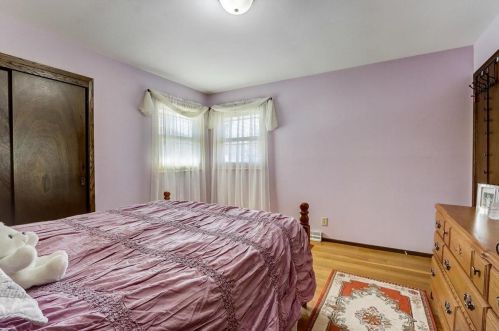 7911 Leroy Ave, Milwaukee WI 53220-2830 exterior