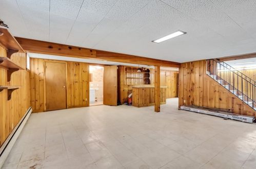 30 Kinnicutt Rd, Worcester MA 01602-1546 exterior