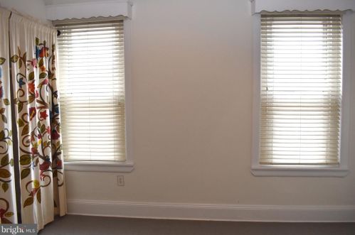 338 Jackson St, Philadelphia PA 19148-3308 exterior