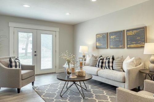 1810 Bookbinder Dr, Saint Louis MO 63146-4308 exterior