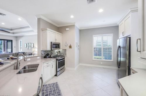 6644 Roma Way, Naples FL 34113-1722 exterior