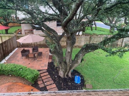 16101 Braesgate Dr, Austin TX  78717-4820 exterior