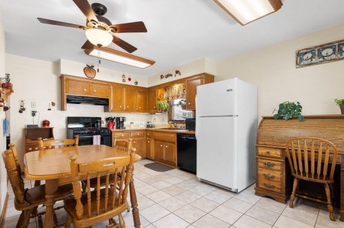 4963 19 St, Milwaukee WI 53209-5760 exterior