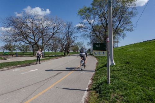 450 Briar Pl, Chicago IL  60657-4737 exterior