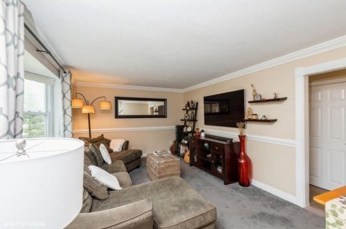 86 Mnr Rd, Concord NH 03303-1901 exterior