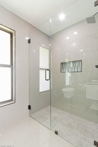 1919 Countess Ct, Naples FL 34110-1005 exterior