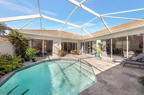 8312 Laurel Lk Blvd, Naples FL 34119-6789 exterior