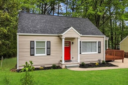 2527 Judson Ave, Atlanta GA  30344-1025 exterior