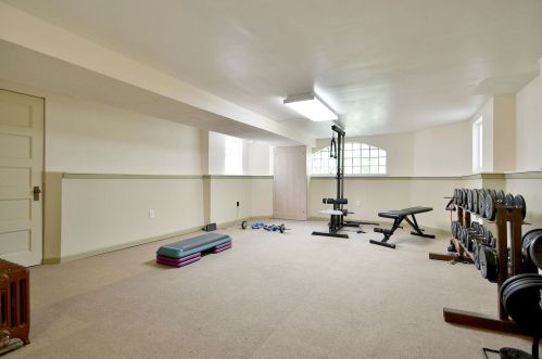 4449 Menard Ave, Chicago IL 60634-1712 exterior