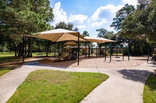 13815 Cole Pt Dr, Humble TX 77396-1108 exterior