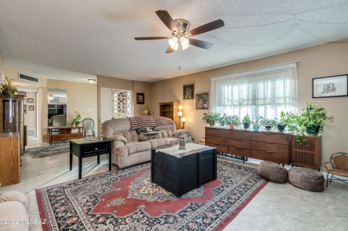 263 Abrego Dr, Green Valley AZ 85614-1504 exterior