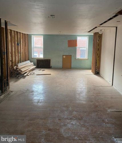 2029 Ellsworth St, Philadelphia PA 19146-3010 exterior