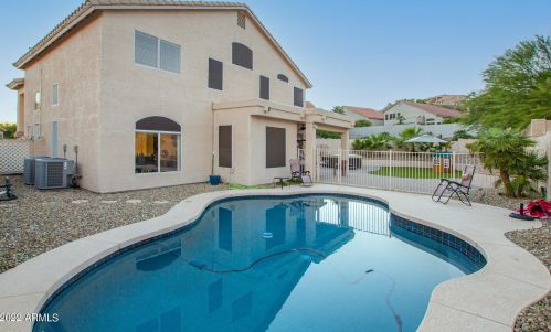 1004 Amberwood Dr, Phoenix AZ  85048-1937 exterior