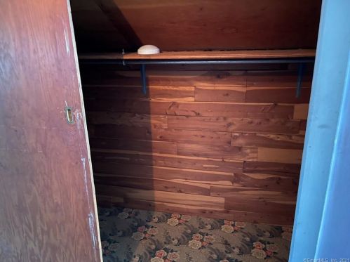 479 Commonwealth Ave, New Britain CT 06053-2404 exterior