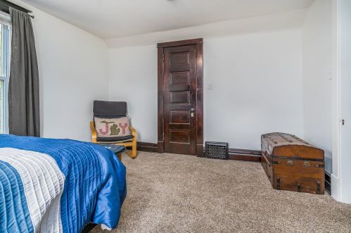 27 Inkster Ave, Kalamazoo MI  49001-6109 exterior