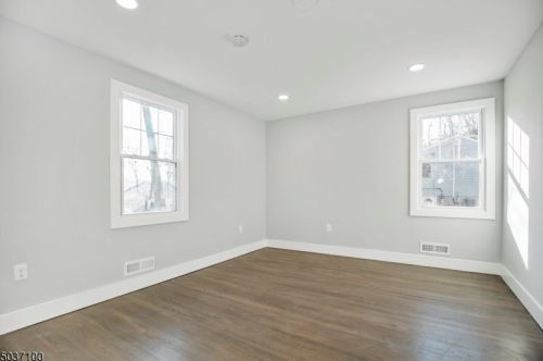 67 Shawnee Trl, Wharton NJ  07885-2925 exterior