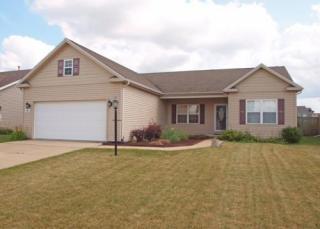 3903 Pebblebrook Ln, Champaign IL  61822-2047 exterior